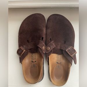 Women’s Birkenstock Boston Clog - SIZE 37